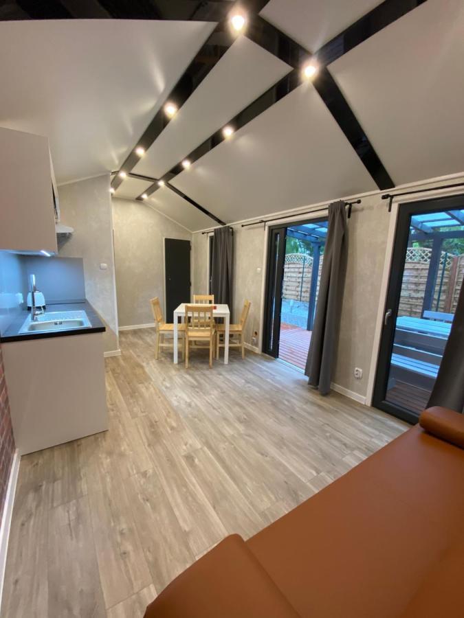 Domy Nad Morzem - Chata Pirata- Tiny House Dziwnów Esterno foto